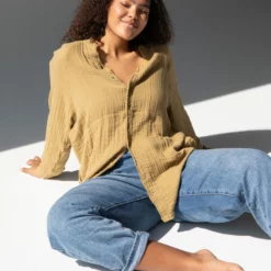Natural Life Laid Back Button Down Top - Dark Tan -Natural Life Shop 1A2A0639 google scaled