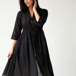 Natural Life Chloe Woven Midi Dress - Black -Natural Life Shop 1A2A4331 scaled