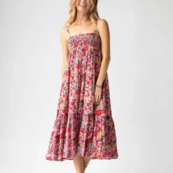 Natural Life Flora Convertible Skirt - Bright Pink Floral 14 Natural Life Flora Convertible Skirt - Bright Pink Floral -Natural Life Shop 1A2A4671 scaled