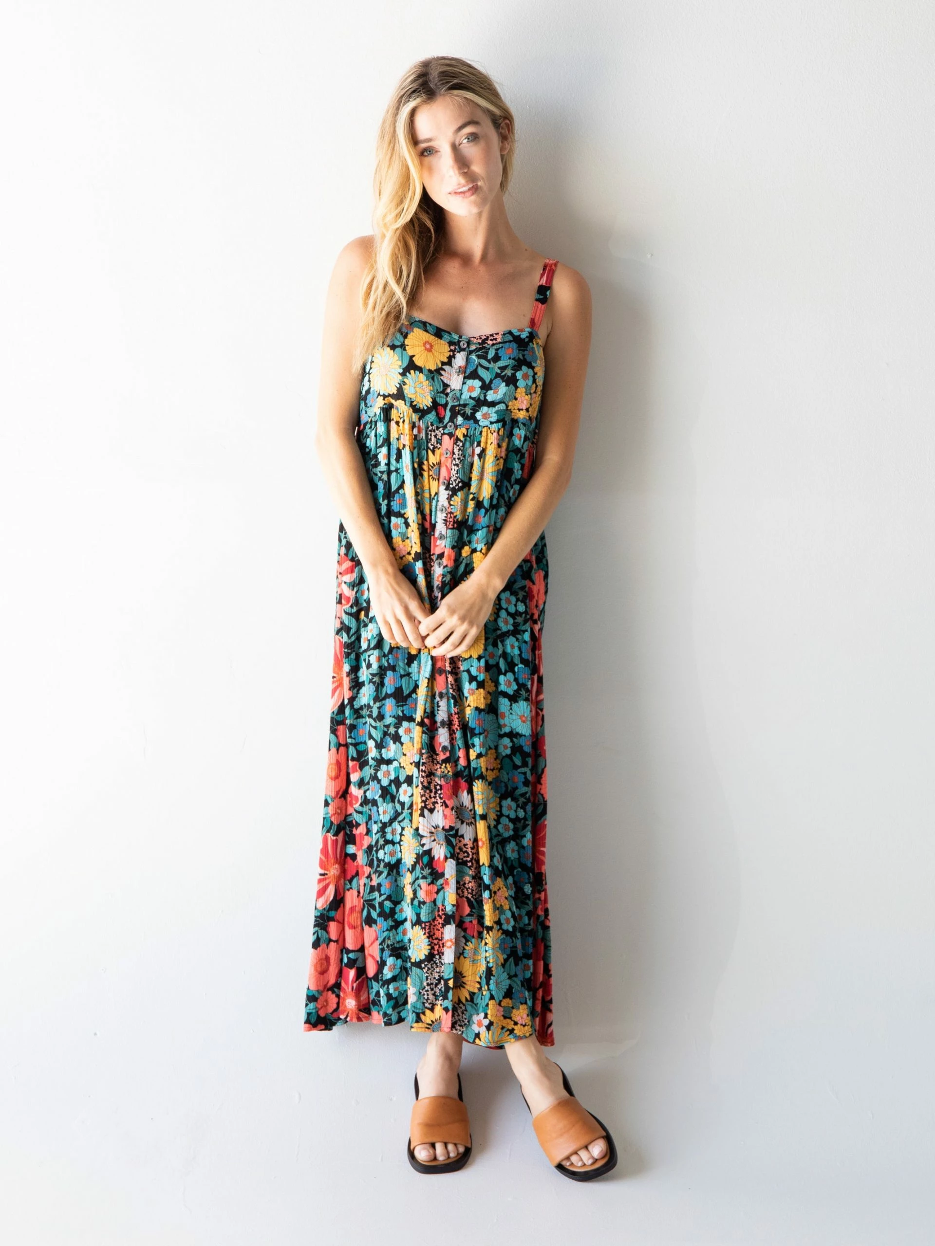 Natural Life Sidney Maxi Dress - Black Coral Floral 5 Natural Life Sidney Maxi Dress - Black Coral Floral - Image 3