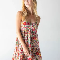 Natural Life Cleo Tiered Dress - Bright Pink Floral -Natural Life Shop 1A2A5540 scaled