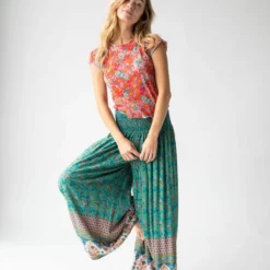 Natural Life Lily Printed Knit Tee Shirt - Pink Red Floral -Natural Life Shop 1A2A5704 scaled