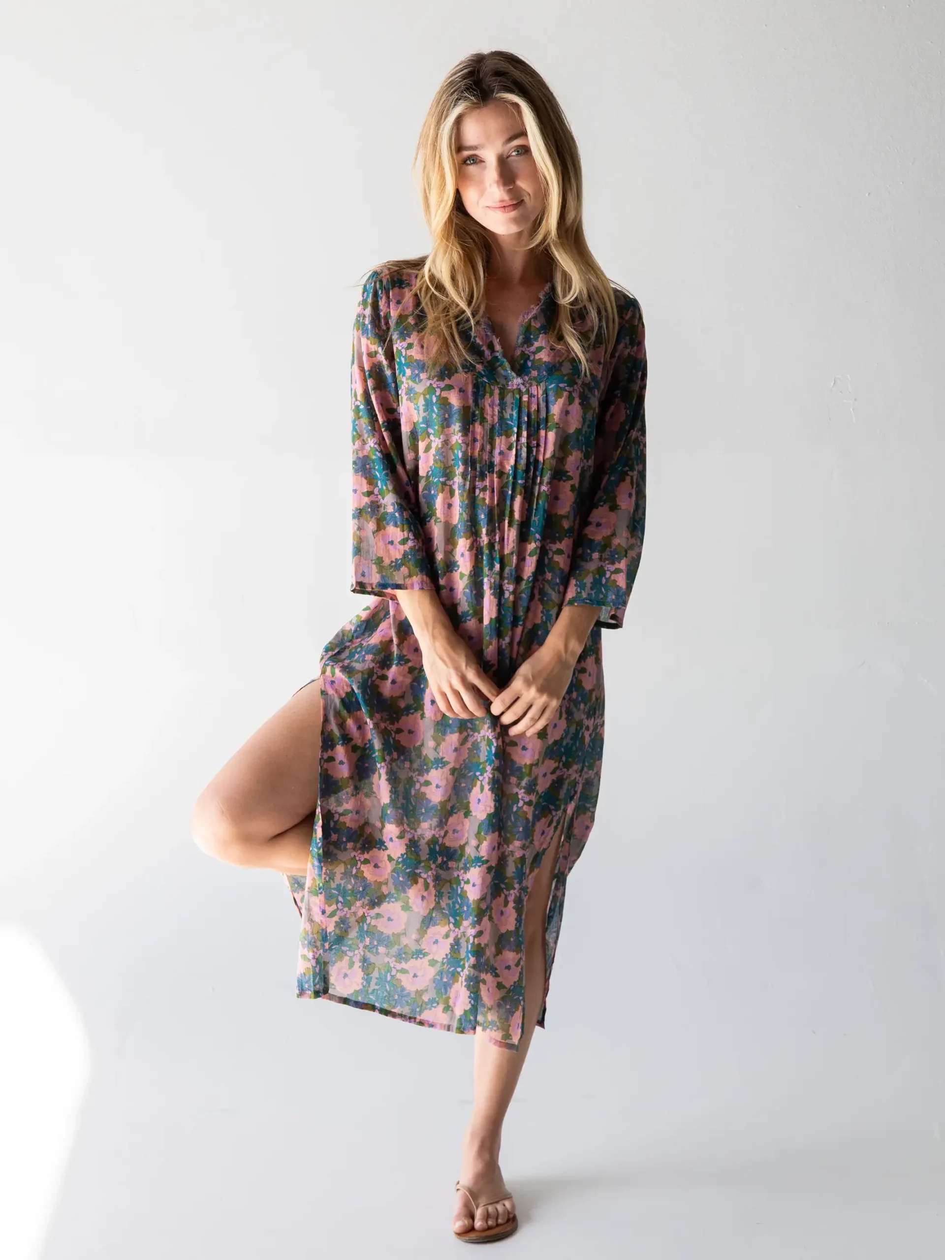 Natural Life Kaftan-In-A-Bag - Pink Blue Floral 5 Natural Life Kaftan-In-A-Bag - Pink Blue Floral - Image 3