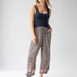 Natural Life Allison Pant - Border Print -Natural Life Shop 1A2A6667 scaled