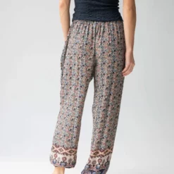 Natural Life Allison Pant - Border Print -Natural Life Shop 1A2A6673 20copy scaled