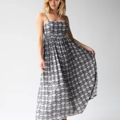 Natural Life Bailey Maxi Dress - Black Floral Vines 14 Natural Life Bailey Maxi Dress - Black Floral Vines -Natural Life Shop 484A0365 20copy