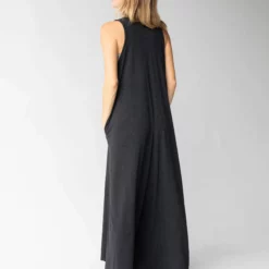 Natural Life Knit V-Neck Jumpsuit - Charcoal -Natural Life Shop 484A0878 20copy scaled