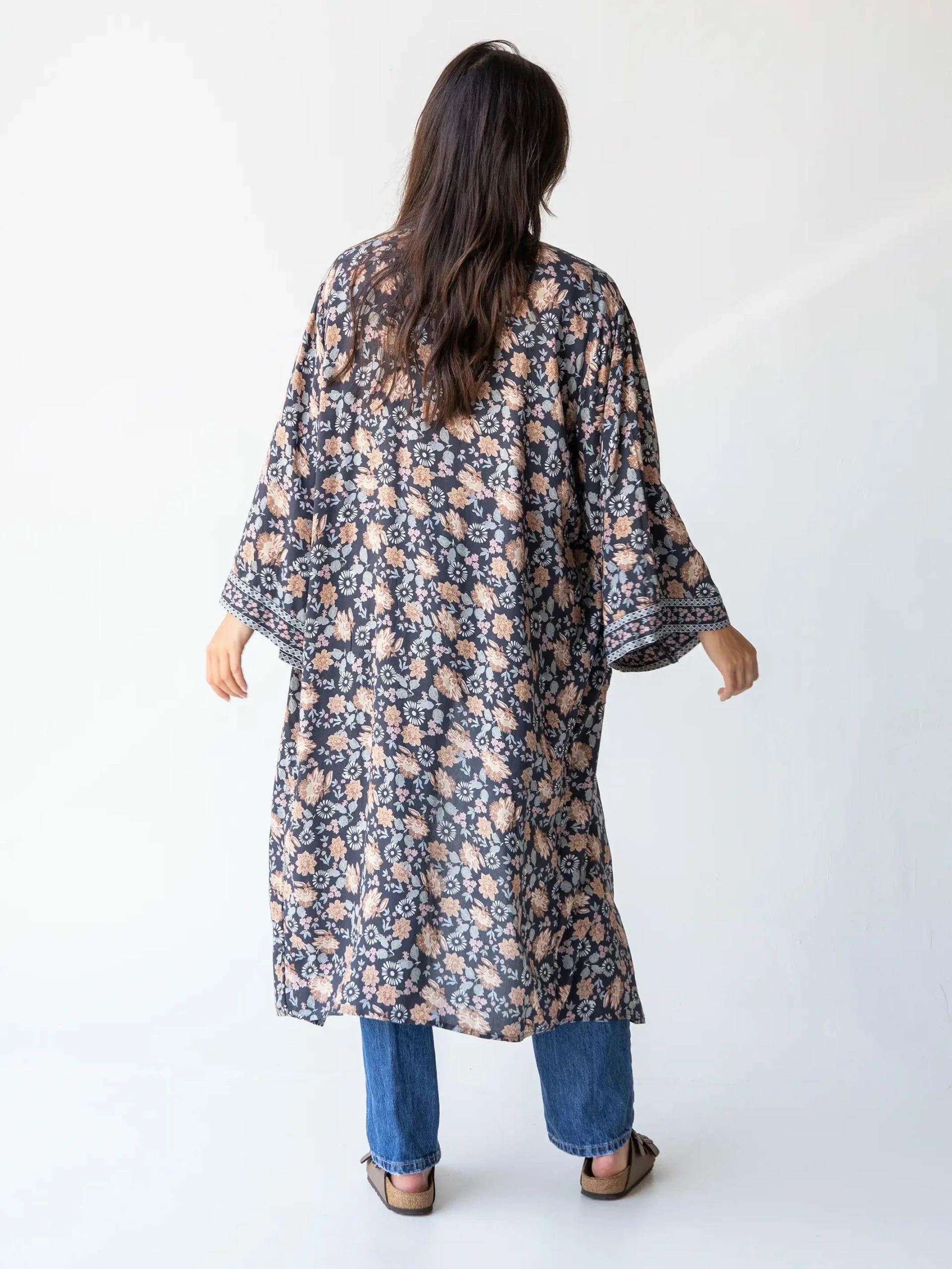 Natural Life Camila Kimono - Charcoal Light Blue Floral 6 Natural Life Camila Kimono - Charcoal Light Blue Floral - Image 4