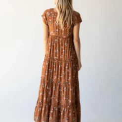 Natural Life Berkley Maxi Dress - Brown Bouquets -Natural Life Shop 484A5185 20copy scaled