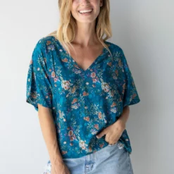 Natural Life Easy V-Neck Top - Dark Turquoise Cream Rose -Natural Life Shop 484A6989 20copy scaled