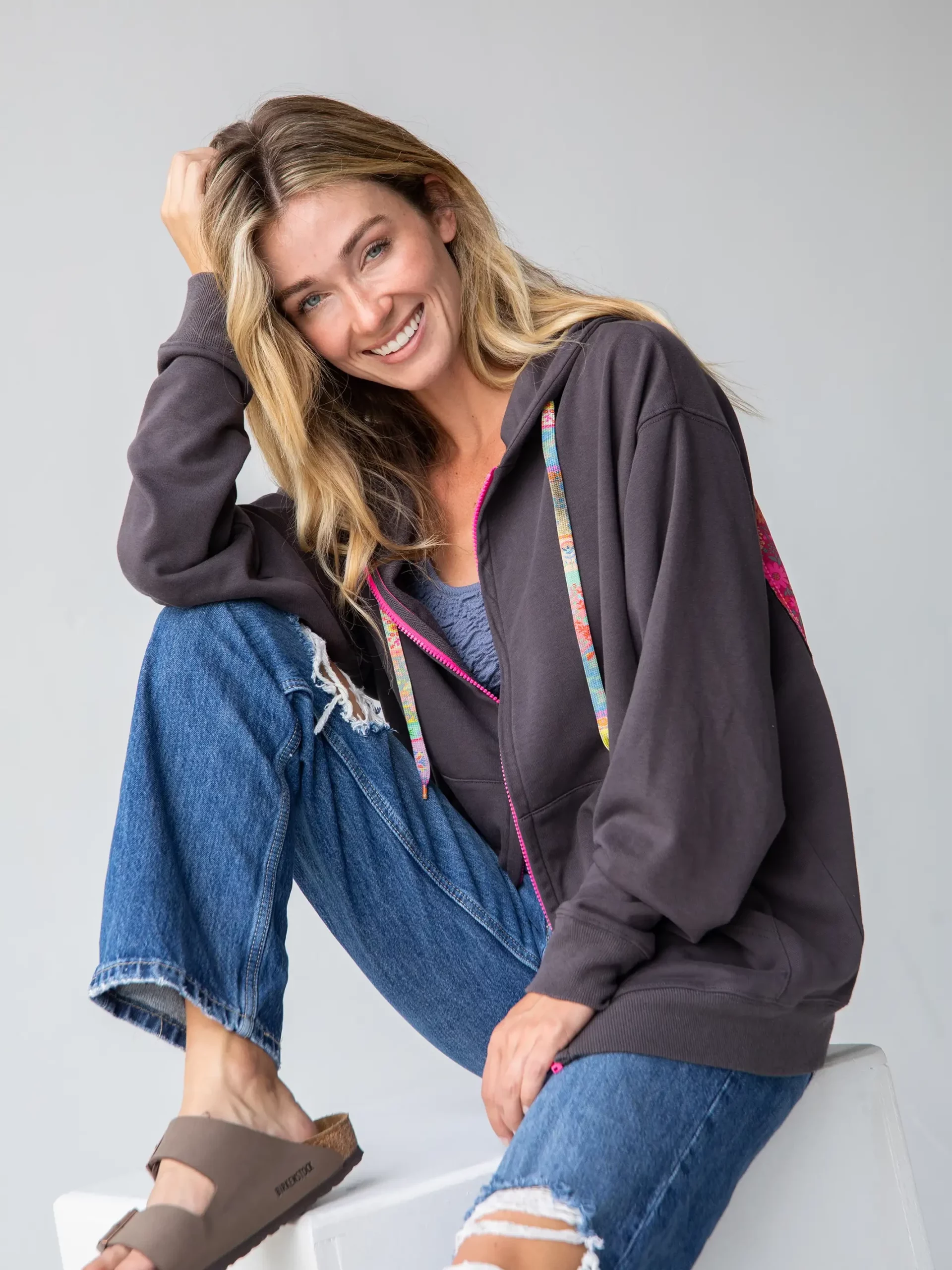 Natural Life Applique Zip-Up Hoodie - Charcoal Peace 6 Natural Life Applique Zip-Up Hoodie - Charcoal Peace - Image 4