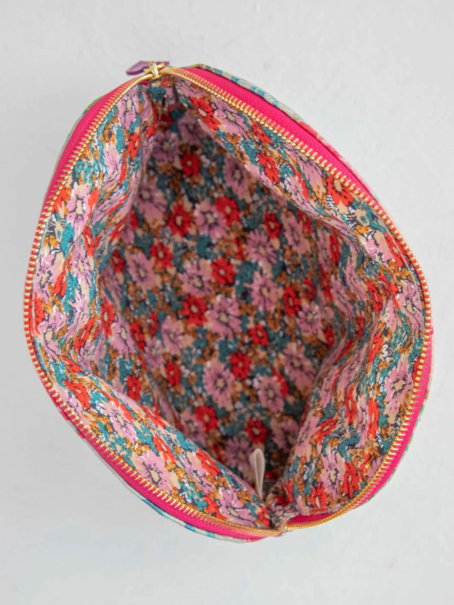 Natural Life Vegan Leather Cosmetic Pouch - Love 4 Natural Life Vegan Leather Cosmetic Pouch - Love - Image 2