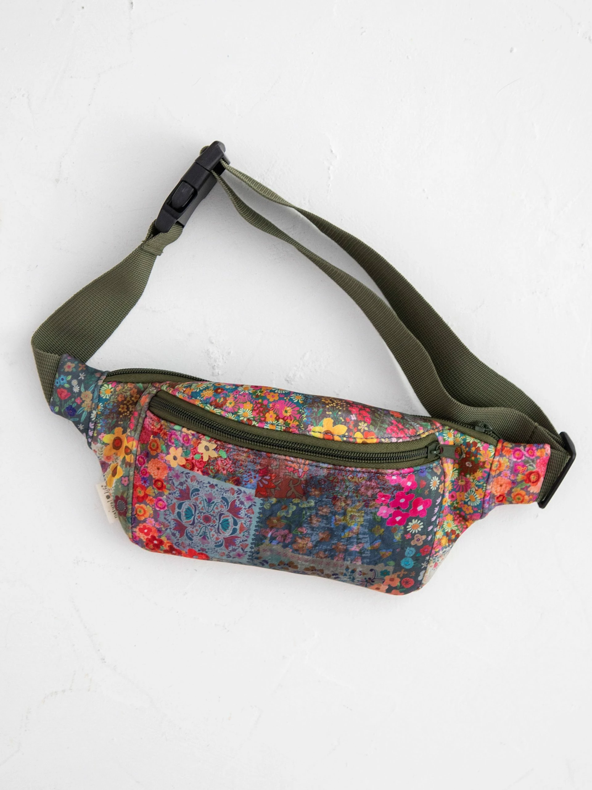 Natural Life Neoprene Fanny Pack - Patchwork 3 Natural Life Neoprene Fanny Pack - Patchwork
