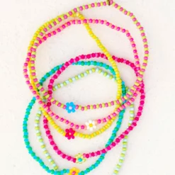 Natural Life Beaded Bracelet, Set Of 6 - Daisies 9 Natural Life Beaded Bracelet, Set Of 6 - Daisies -Natural Life Shop BRC227 1 scaled