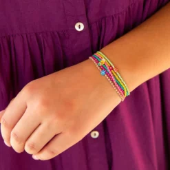 Natural Life Beaded Bracelet, Set Of 6 - Daisies 10 Natural Life Beaded Bracelet, Set Of 6 - Daisies -Natural Life Shop BRC227 2 scaled