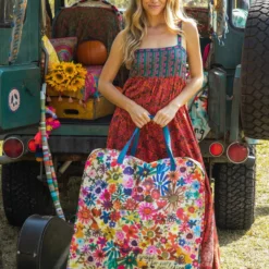 Natural Life XL Zip Tote Bag - Grateful