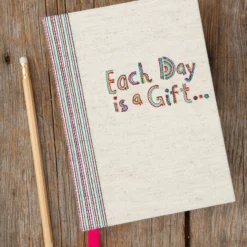 Natural Life 5 Year Daily Journal - Embroidered