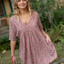 Natural Life Stella V-Neck Dress - Red Pink Ditsy 9 Natural Life Stella V-Neck Dress - Red Pink Ditsy -Natural Life Shop LHDRS1245 A1 scaled