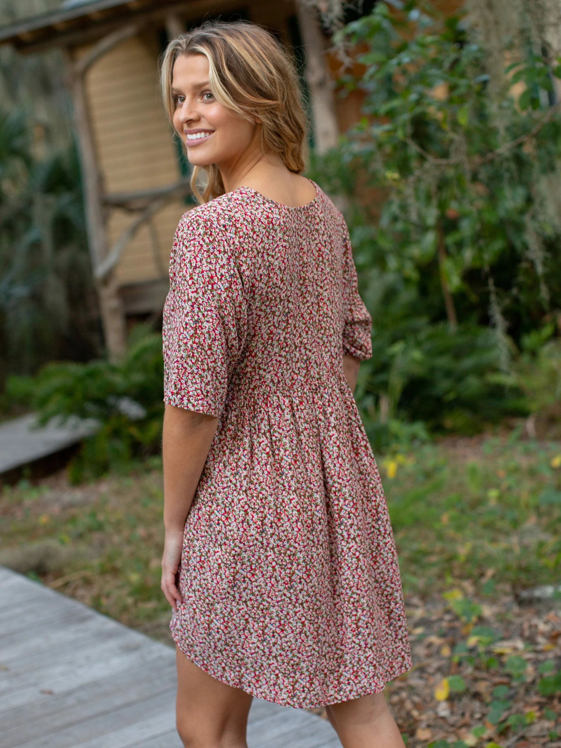 Natural Life Stella V-Neck Dress - Red Pink Ditsy 4 Natural Life Stella V-Neck Dress - Red Pink Ditsy - Image 2