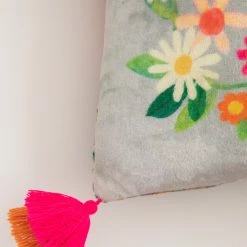 Natural Life Cozy Throw Pillow - She Believed Kindness -Natural Life Shop PLW000049 1 scaled