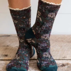 Natural Life Blossom Socks & Scrunchie, Set Of 3 - Rust -Natural Life Shop SOCK000055 2 scaled