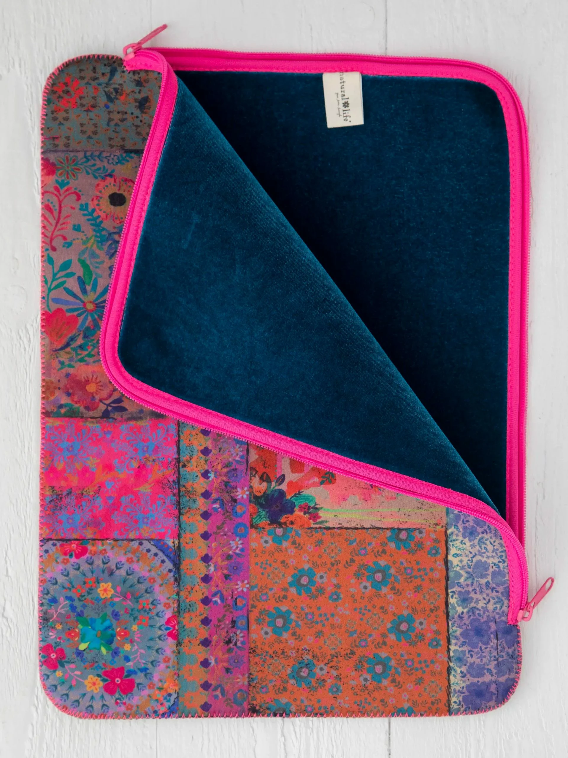 Natural Life Neoprene Laptop Case 4 Natural Life Neoprene Laptop Case - Image 2