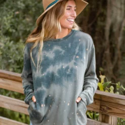 Natural Life Tie-Dye Sweatshirt - Sage