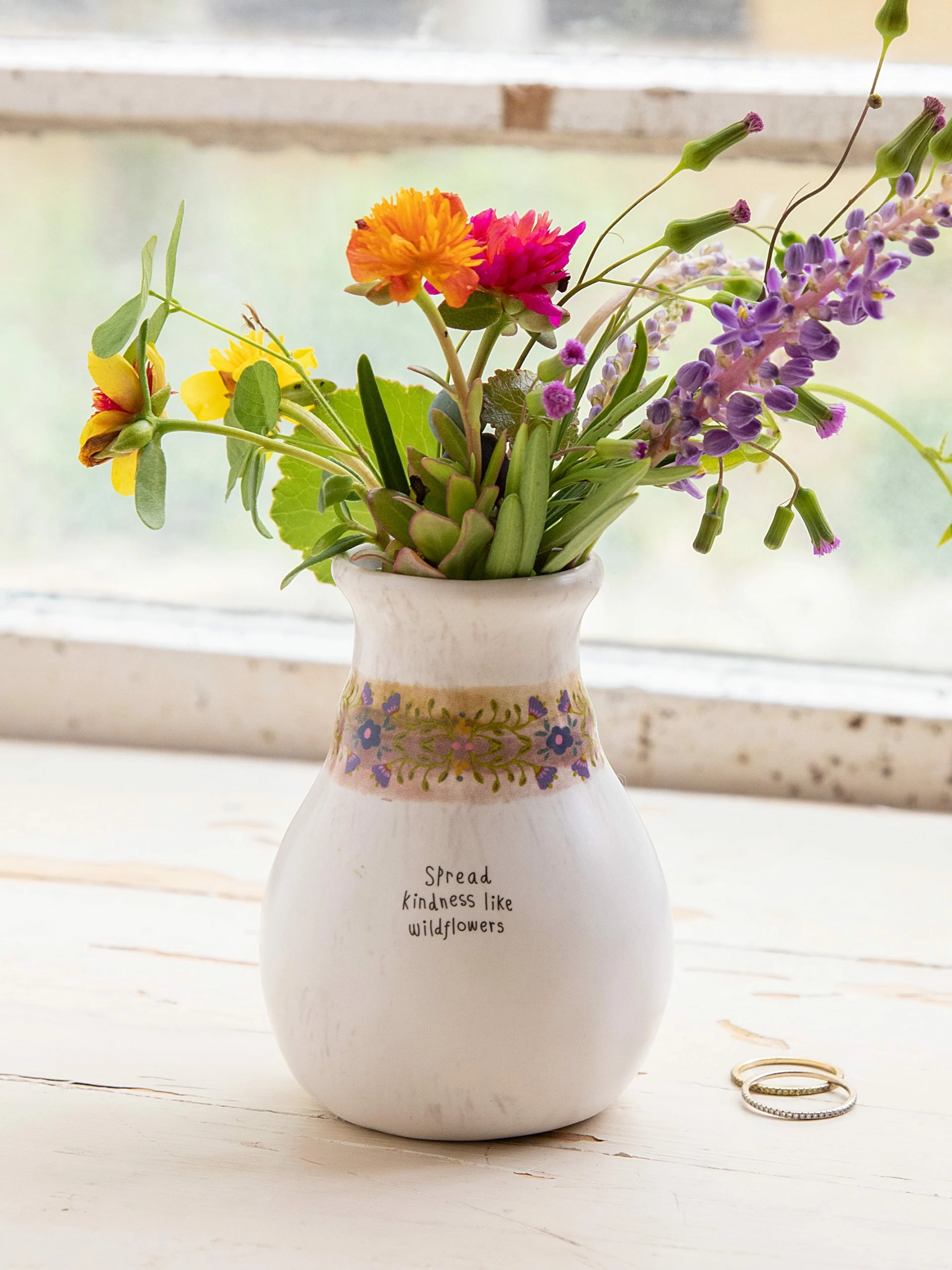 Natural Life Catalina Ceramic Bud Vase - Spread Kindness 5 Natural Life Catalina Ceramic Bud Vase - Spread Kindness - Image 3