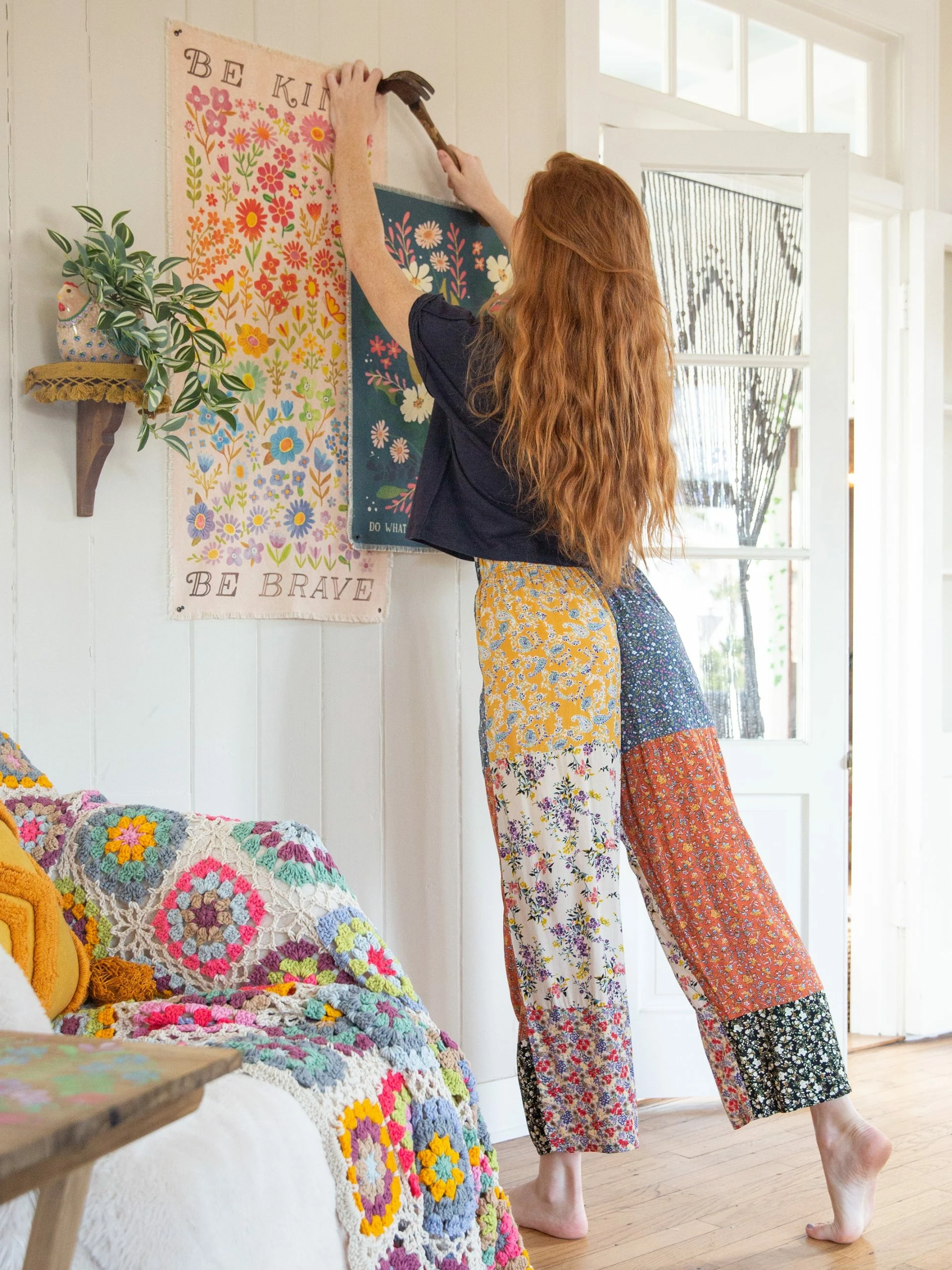 Natural Life Canvas Wall Tapestry - Be Kind Be Brave 4 Natural Life Canvas Wall Tapestry - Be Kind Be Brave - Image 2