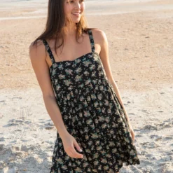 Natural Life Patti Dress - Black Bouquets -Natural Life Shop VP3A6280 scaled