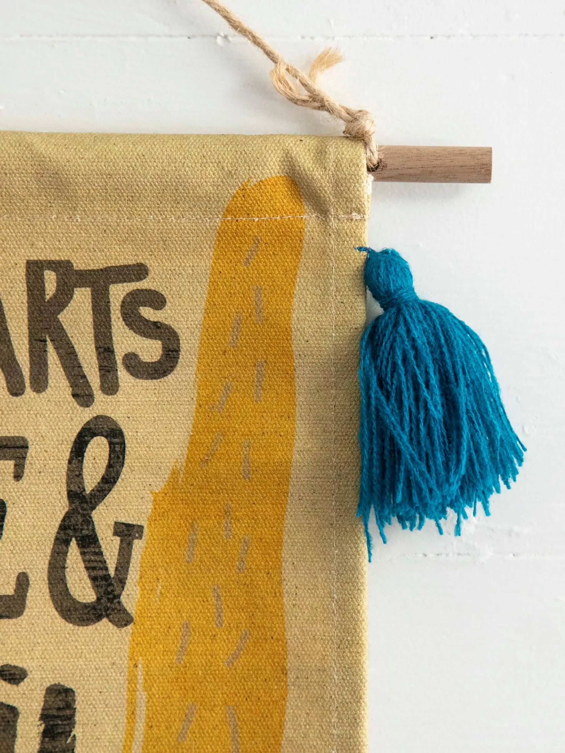 Natural Life Tassel Wall Tapestry - Happiness 5 Natural Life Tassel Wall Tapestry - Happiness - Image 3