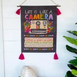 Natural Life Tassel Wall Tapestry - Camera